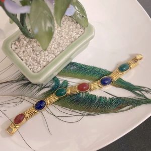 Vintage Joan Rivers Multi Color Cabochons bracelet